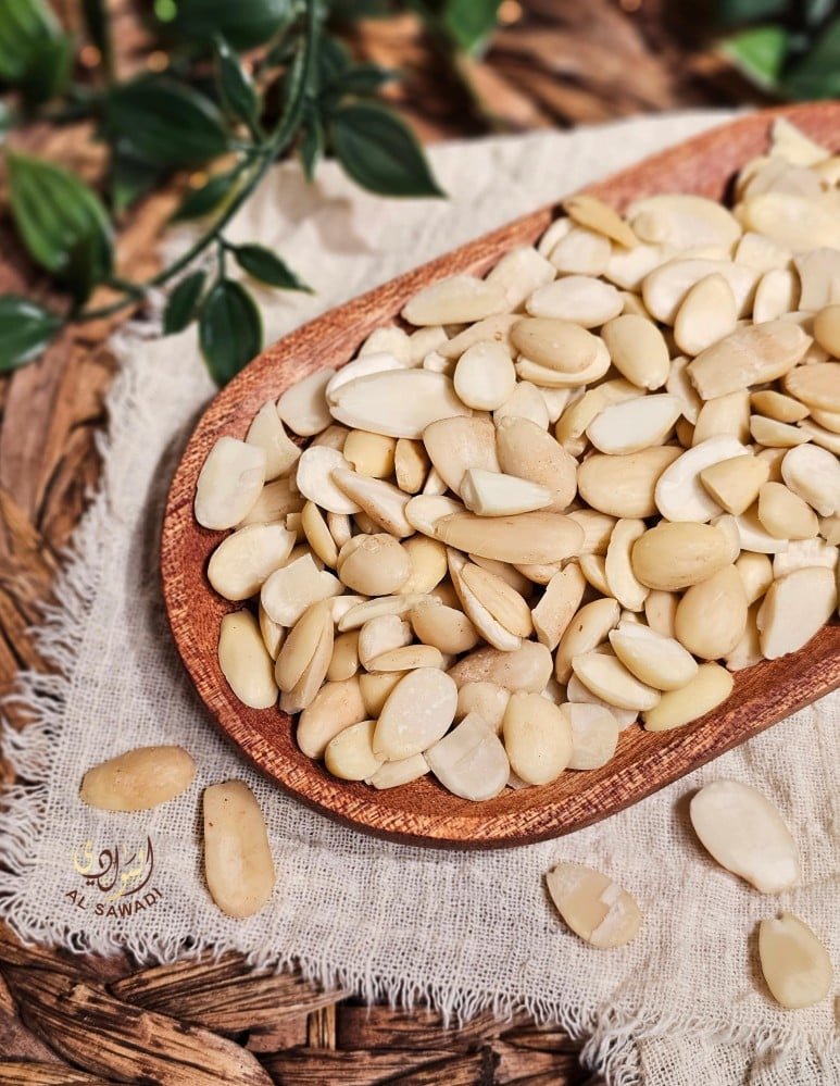 لوز مقشر 100 جرام